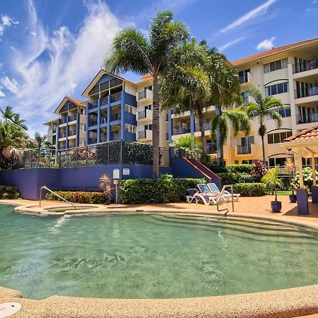 North Cove Waterfront Suites Кернс Екстериор снимка