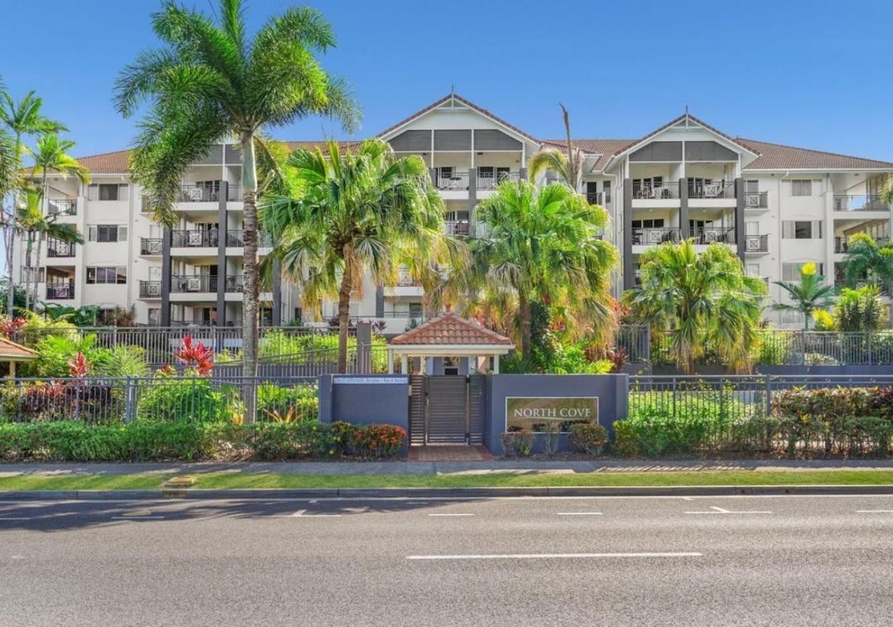 North Cove Waterfront Suites Кернс Екстериор снимка